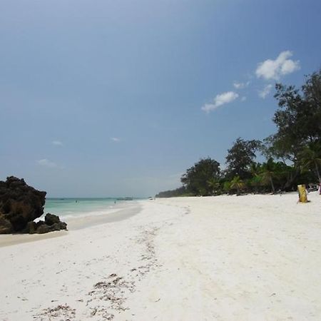 Turtle Bay Beach Club Watamu Exteriör bild